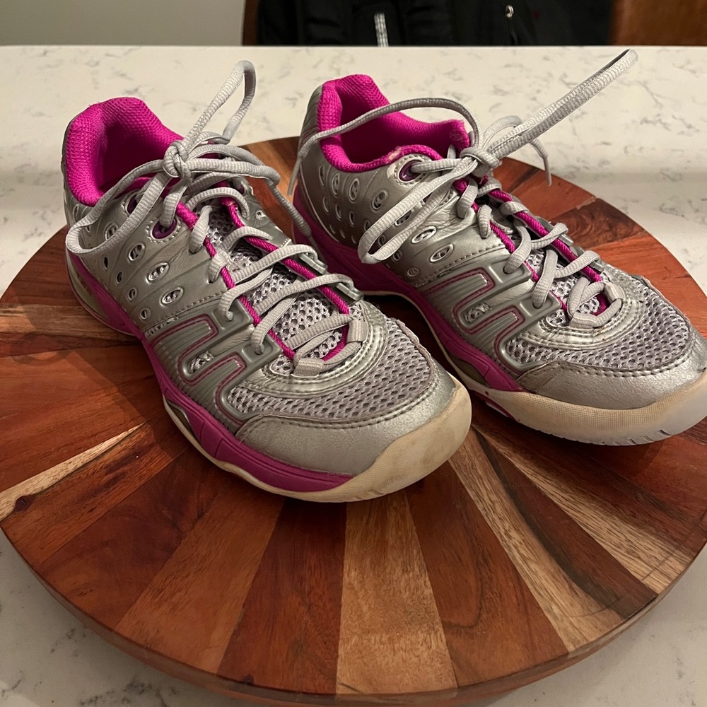 Prince Shock Eraser tennis shoe